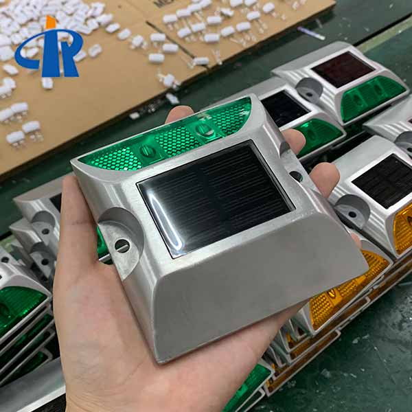 <h3>Solar Led Road Studs Synchronized For Expressway</h3>
